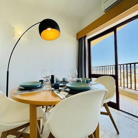 Gaivota - Beach 300m - Pool - Private Parking